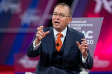 Exjefe de gabinete de Trump renuncia después de disturbios