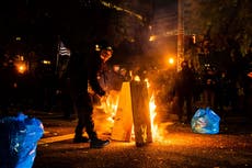 Decenas de arrestos durante protestas en EE.UU. tras elecciones