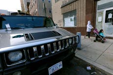 Elecciones: Policía arresta a dos hombres armados en Filadelfia