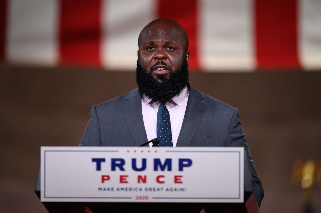 Ja’Ron Smith abandona la Casa Blanca