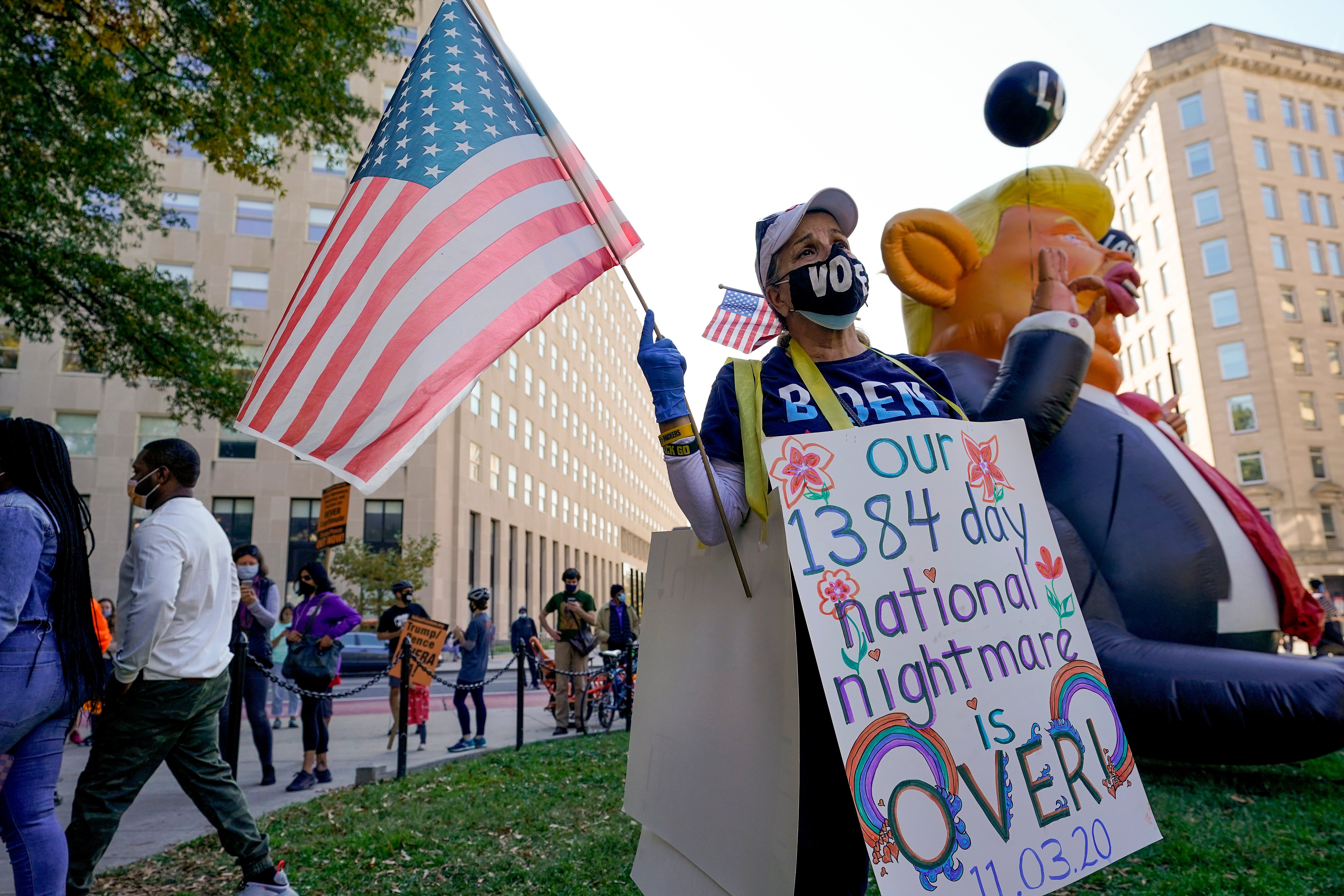 Trump rechaza el triunfo de Biden y adelanta una pelea