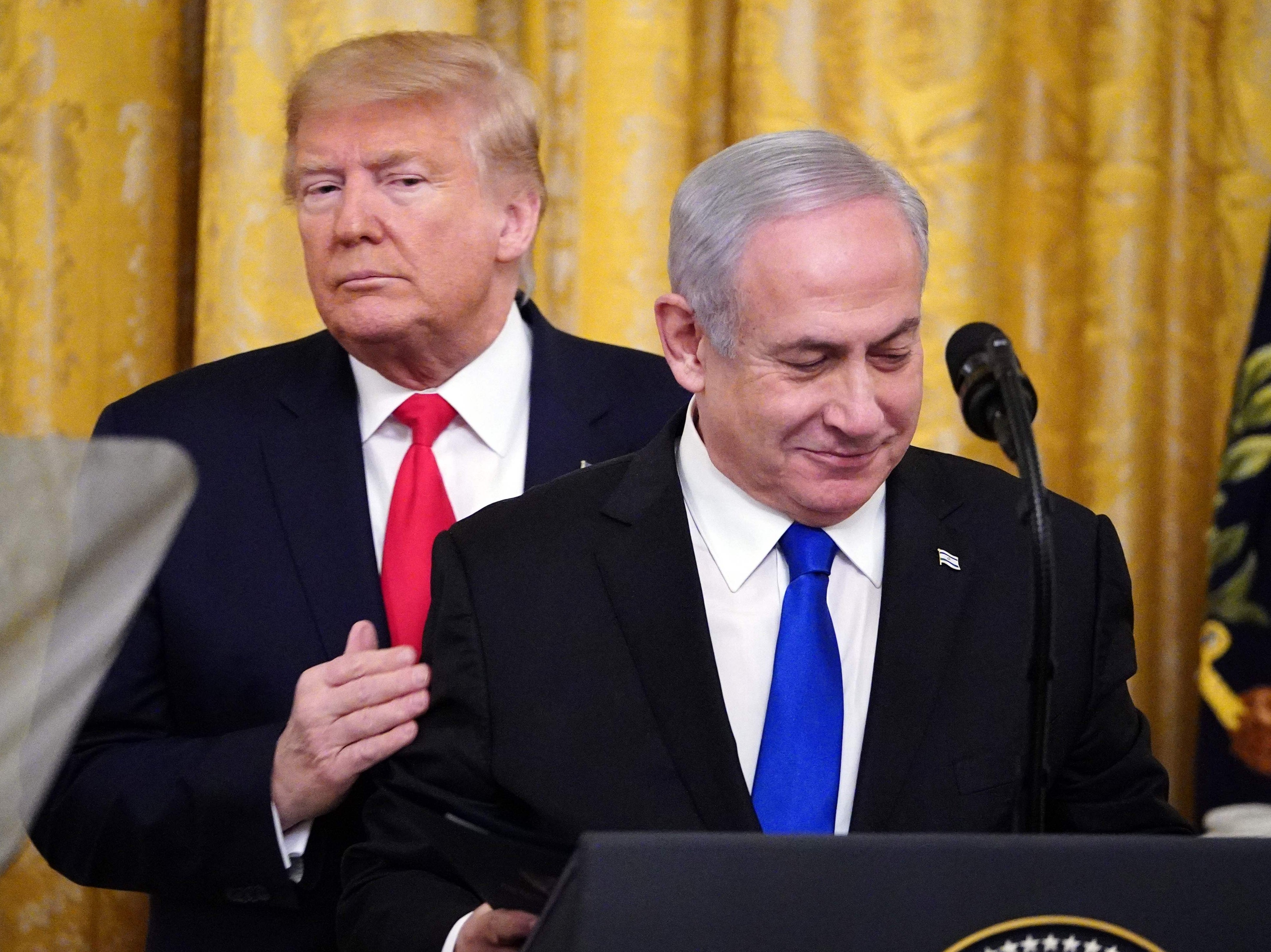 Donald Trump y Benjamin Netanyahu en el anuncio del plan de paz de Oriente Medio en enero de 2020.