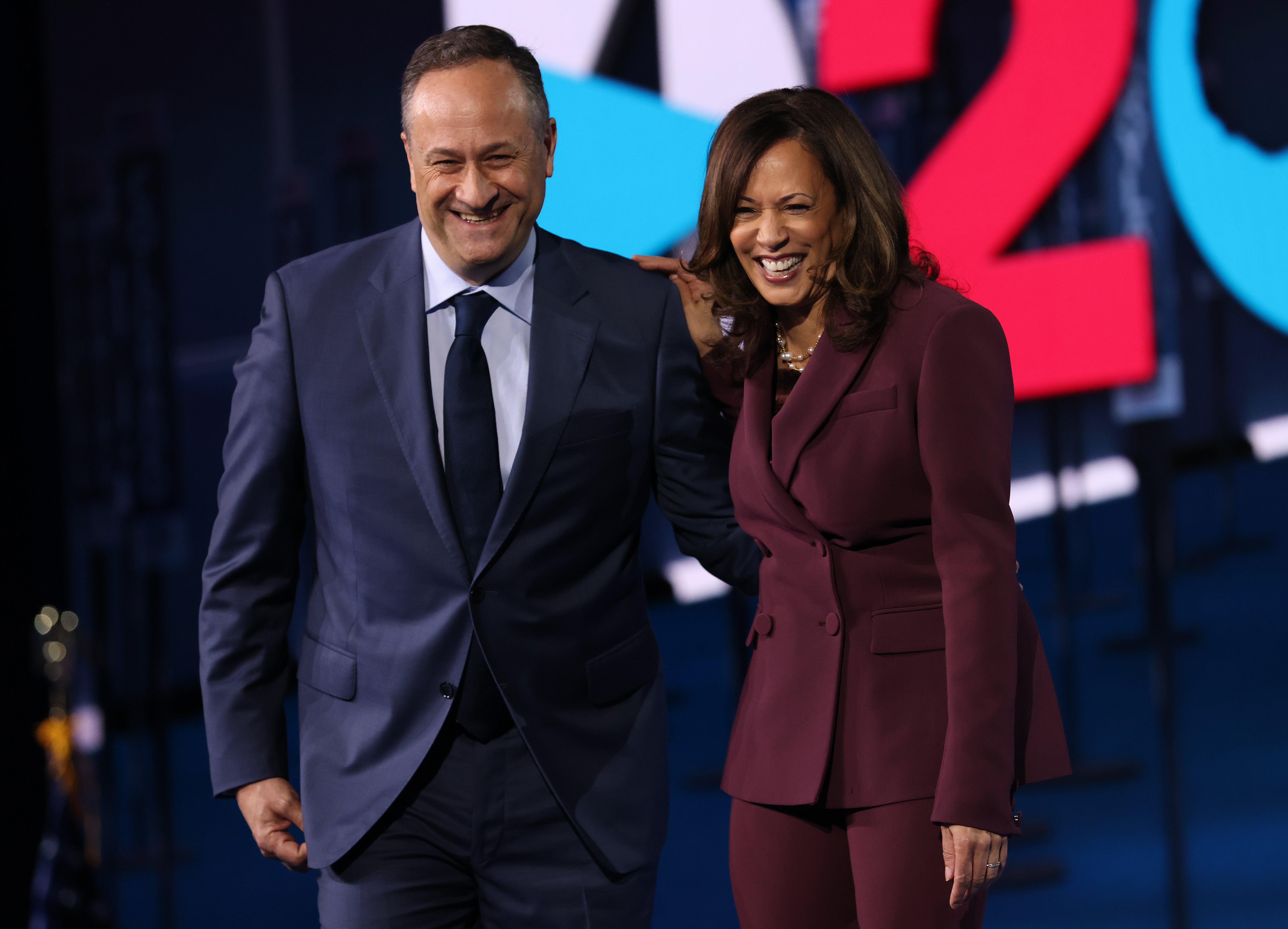 Esposo de Kamala Harris renuncia a su puesto por uno en la Casa Blanca