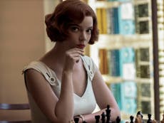The Queen’s Gambit provoca aumento de búsquedas de juegos de ajedrez