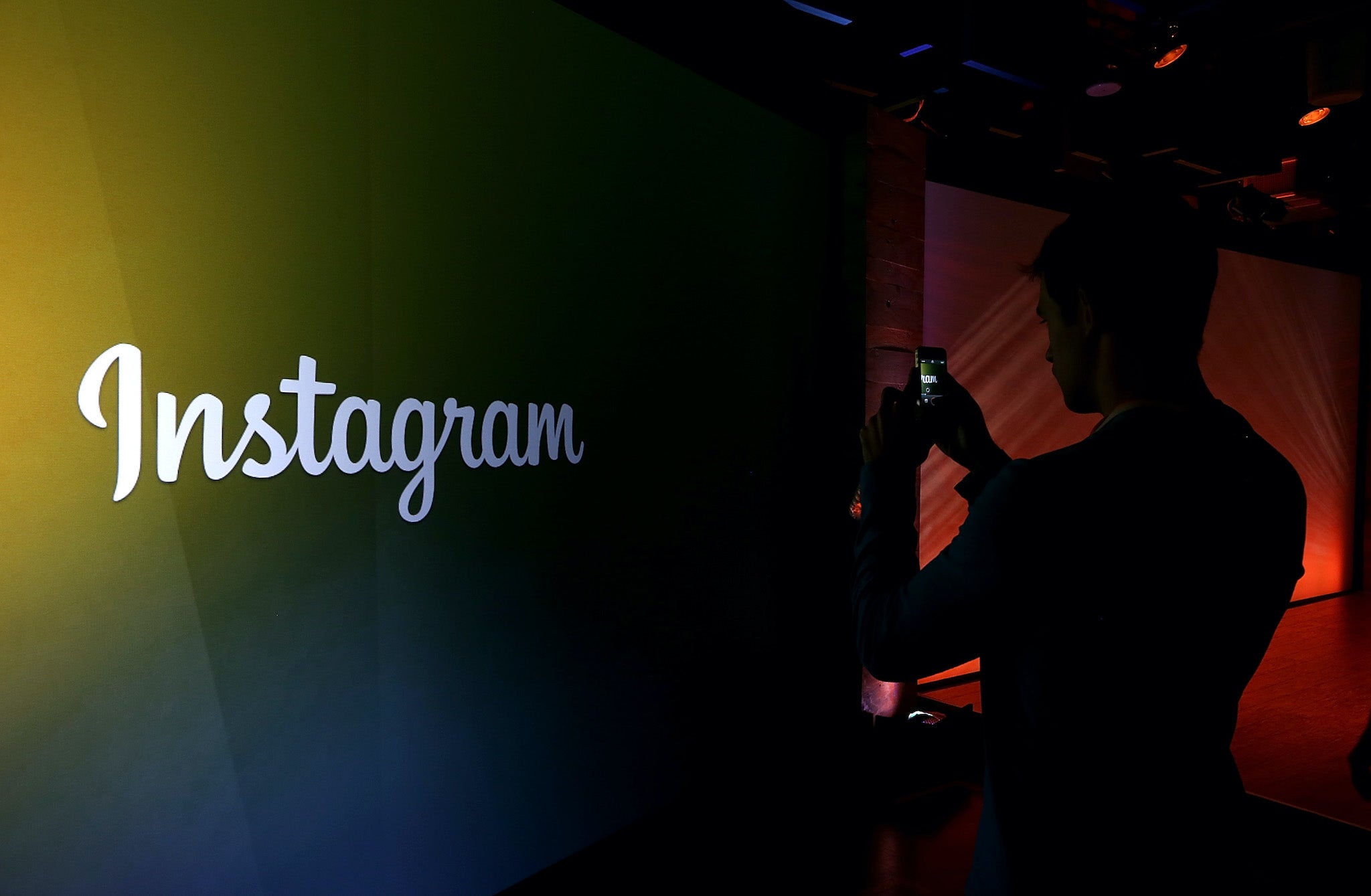 El cambio principal es la promoción de Reels, que Instagram introdujo como una forma de competir con TikTok a principios de este año.
