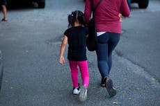 Autoridades en Ecuador autorizan clases presenciales