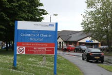 Mujer acusada de asesinar a un bebé en un Hospital de Reino Unido