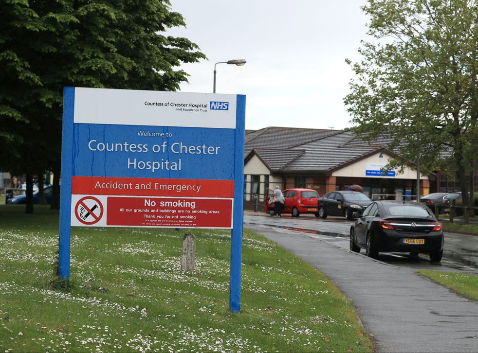 <p>Las muertes ocurrieron en la unidad neonatal del hospital Countess of Chester.</p>