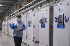 Crecen las esperanzas por que la vacuna Oxford se ponga al día