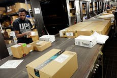 Firmas de paquetería esperan retrasos en temporada navideña