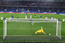 UEFA multa a clubes y selecciones que violaron normas contra COVID-19