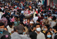 El coronavirus continúa cobrando fuerza en Nueva Delhi