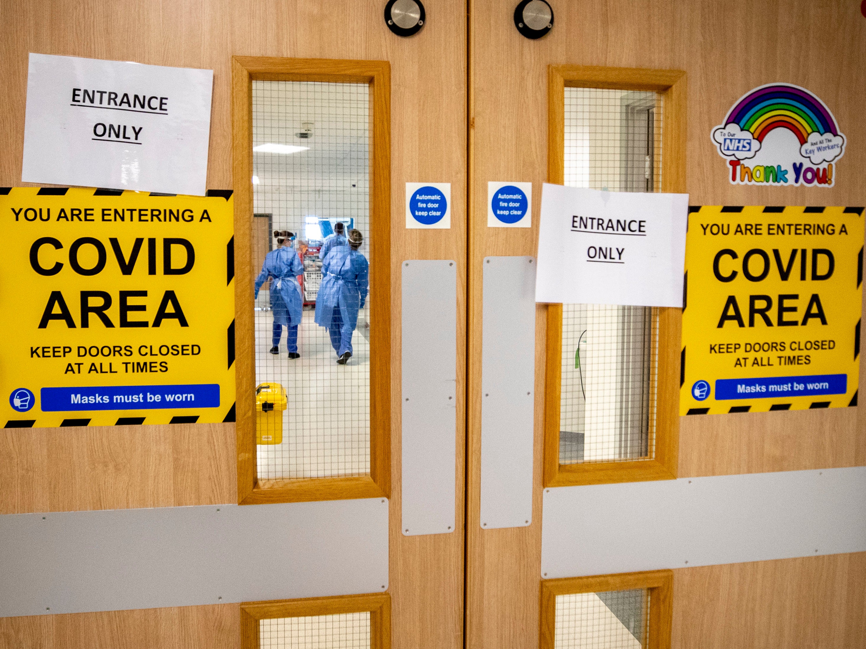 Reino Unido suma 462 muertes por Covid en las últimas 24 horas