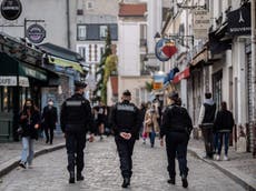 La policía aumenta los controles de bloqueo por coronavirus en París