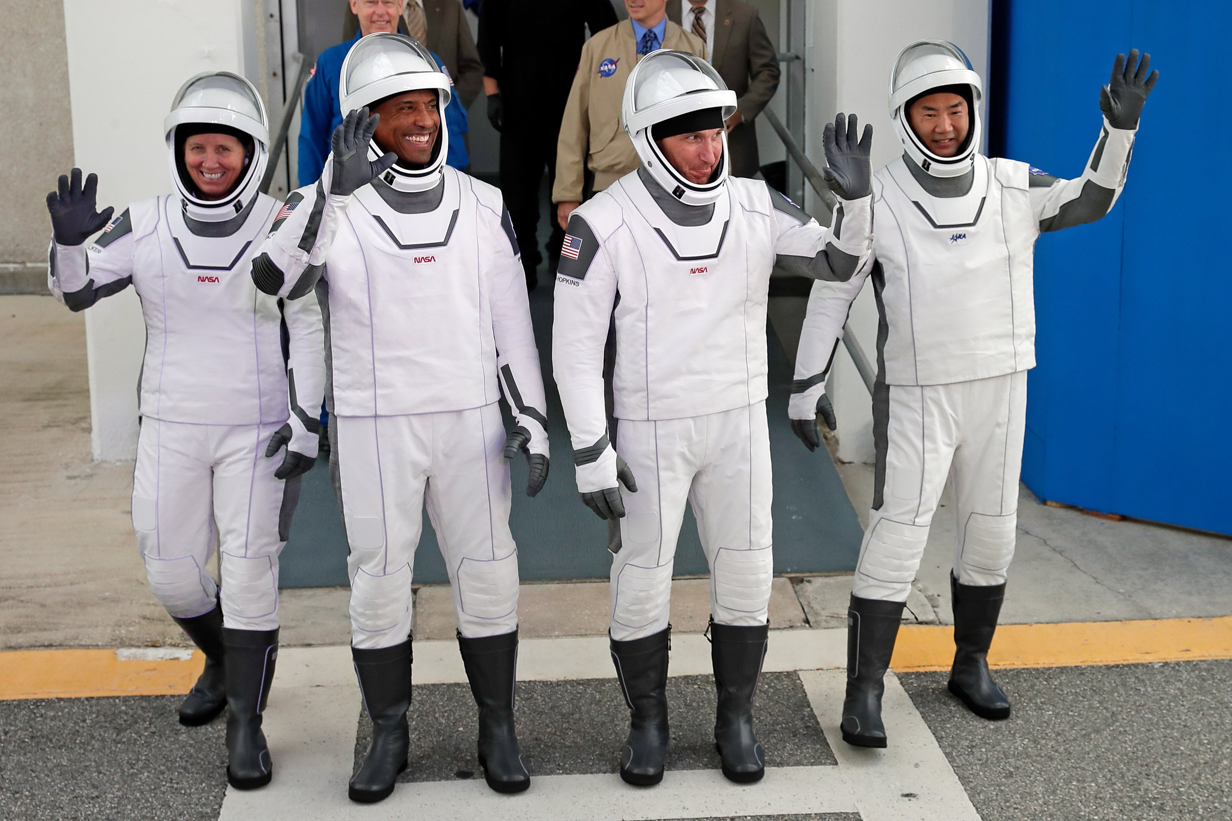 La tripulación permanecerá por seis meses en la Estación Espacial