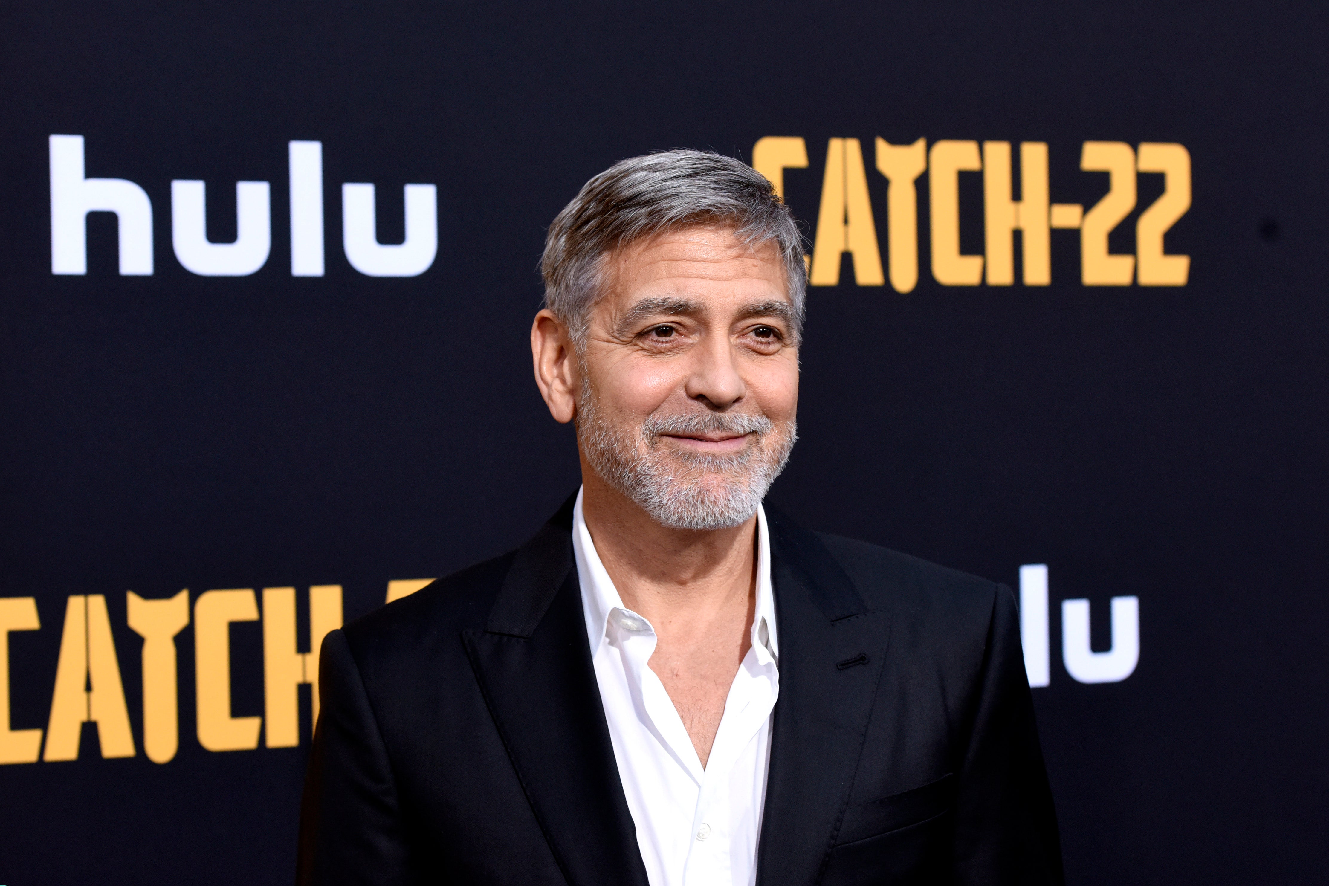 George Clooney asiste al estreno de "Catch-22" de Hulu el 7 de mayo de 2019 en Hollywood, California.