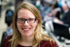 Biden cubre puestos con colaboradores de su campaña