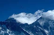 Mujer que murió escalando el Everest quería demostrar que los veganos no son ‘débiles’