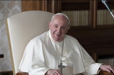 Papa Francisco llama “perseguidos” a los musulmanes uigures de China