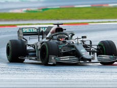 Lewis Hamilton domina la primera práctica del GP de Baréin