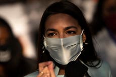 El nuevo reclamo de AOC a Mitch McConnell por el receso del Senado