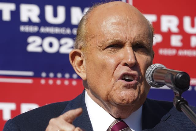 <p>Giuliani aseguró que pelearán el conteo “irregular" de las boletas en Wisconsin</p>