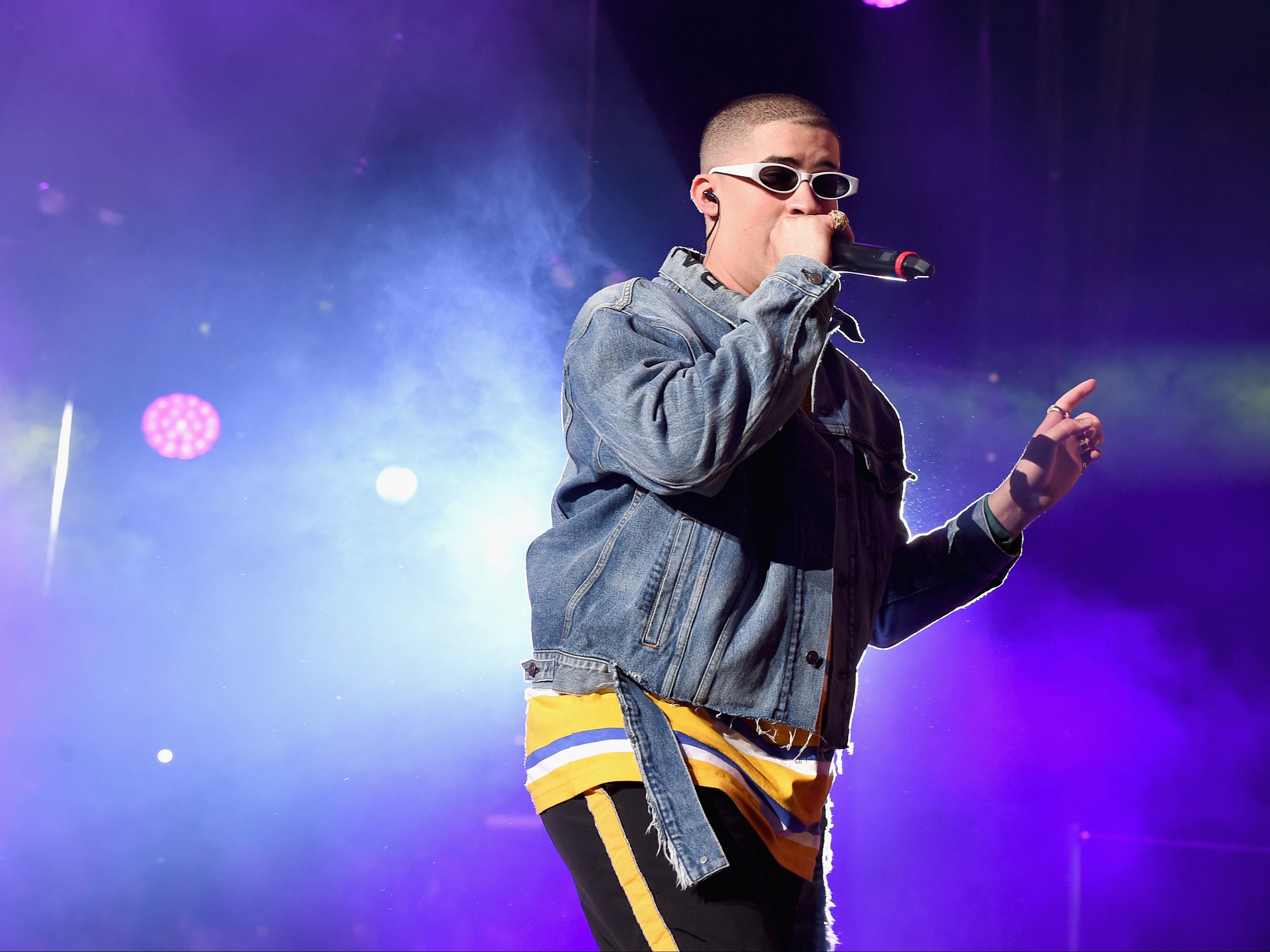 Bad Bunny da positivo por COVID-19