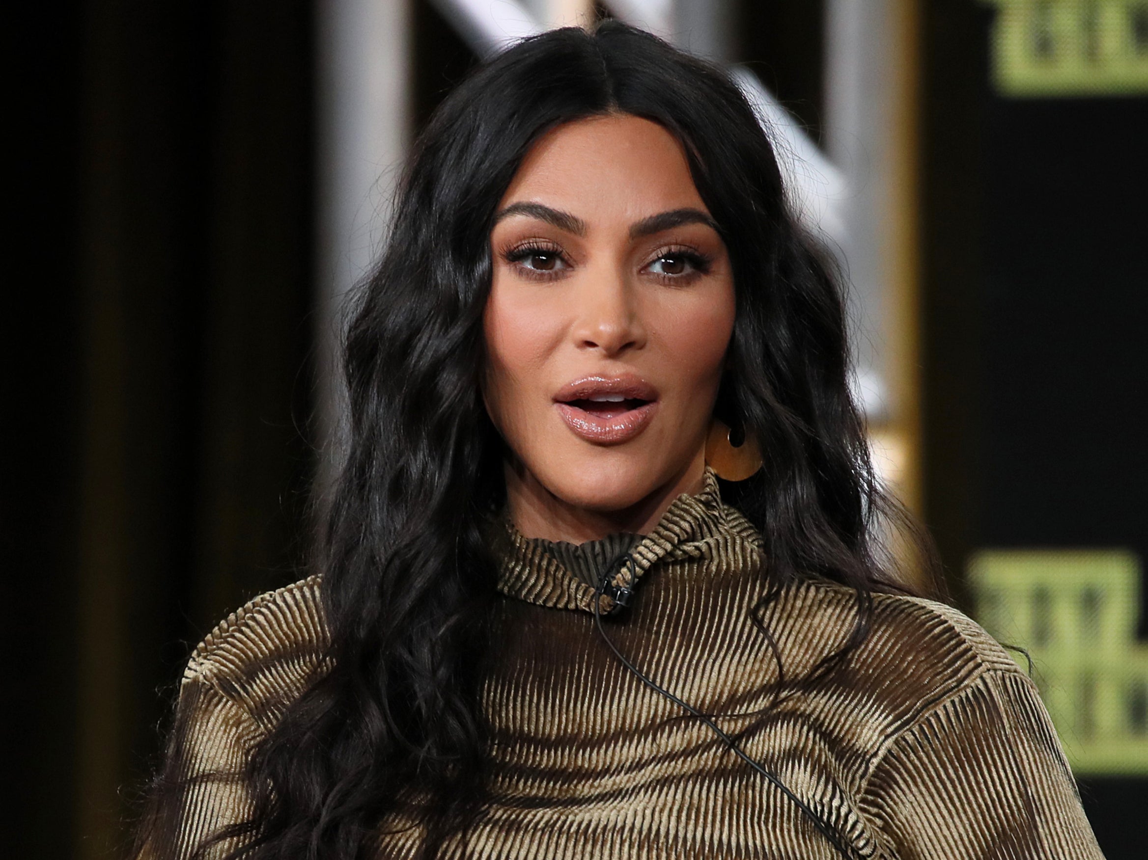 Kardashian West ha abogado por la reforma de la justicia penal, defendiendo varios casos.