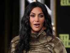 Kim Kardashian West visita al condenado a muerte Julius Jones