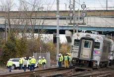 Descarrilamiento de un tren en Nueva York no deja heridos