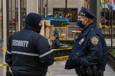 Dos policías de Nueva York heridos durante un tiroteo en Queens