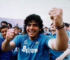 Estadio de Napoli podría llevar el nombre de Diego Maradona