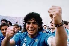 Estadio de Napoli podría llevar el nombre de Diego Maradona
