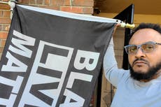 La bandera de Black Lives Matter se vuelve un “problema” en Florida