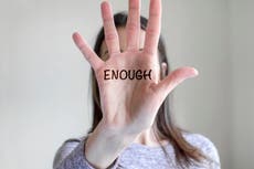 Nos hemos acostumbrado demasiado al horror del feminicidio
