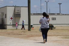 EE.UU. apela prohibición de política sobre expulsar a niños migrantes