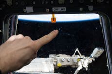 Nave espacial extraterrestre resultó ser orina congelada, según astronauta británico