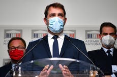 Francia desestima prohibición para filmar a policías, según informes
