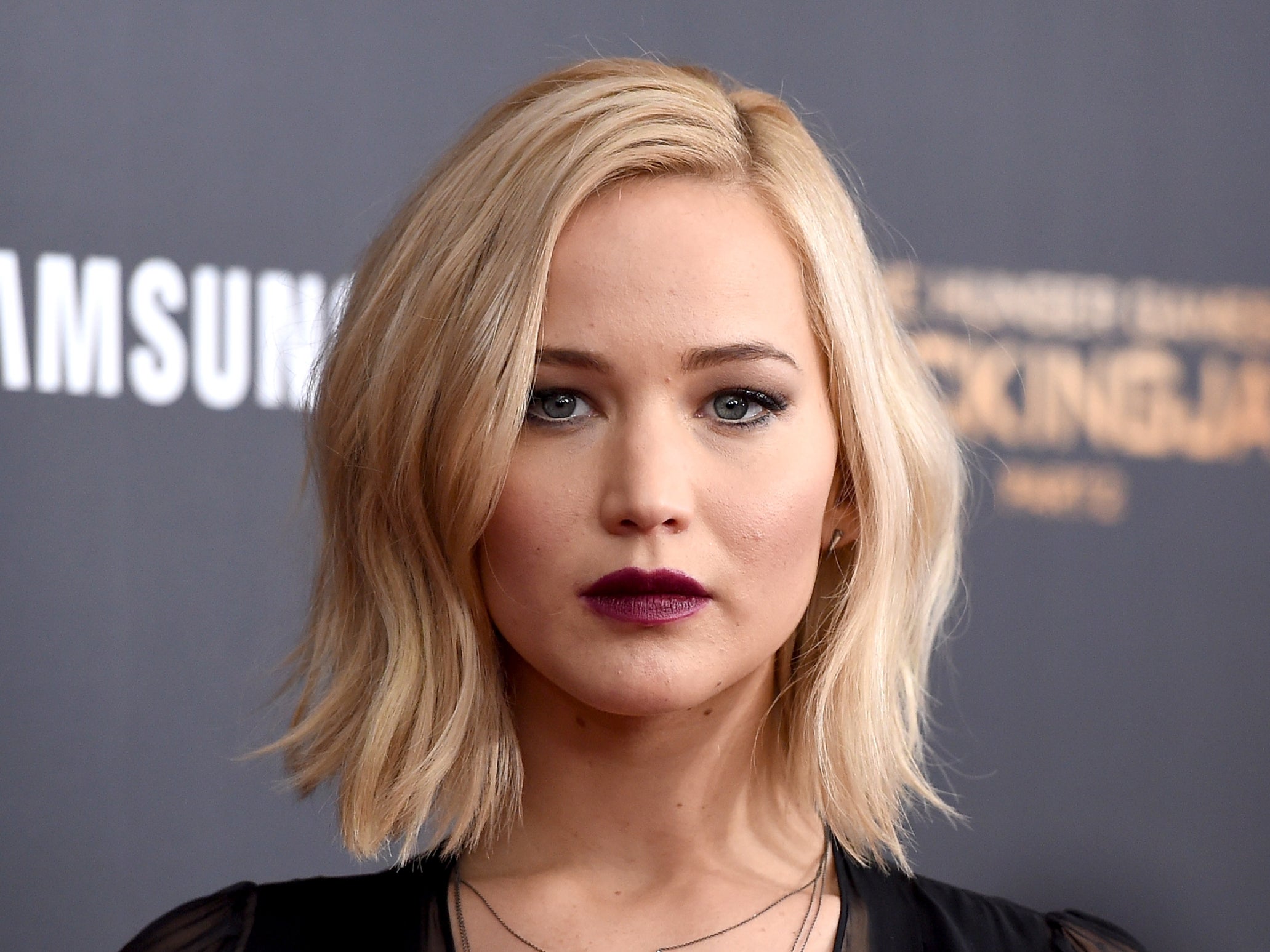 Jennifer Lawrence critica a republicanos; los llama “tramposos” que atacan el derecho al voto