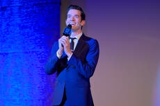 John Mulaney es investigado por el Servicio Secreto tras su monólogo de SNL