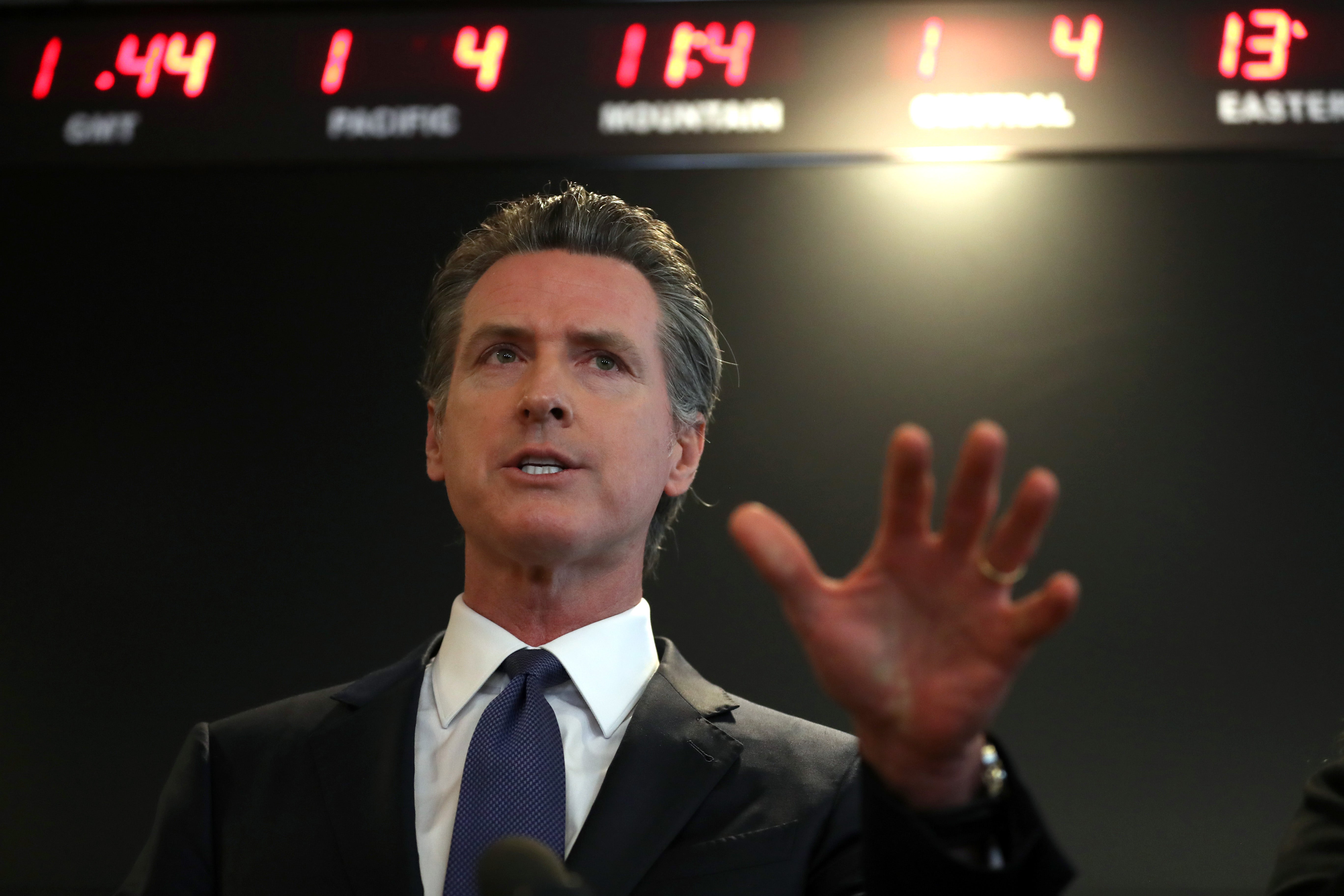 Newsom ordena encierro durante tres semanas en California por Covid