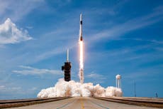 SpaceX envía un festín navideño a la Estación Espacial