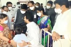 Más de 300 hospitalizados en la india por una misteriosa enfermedad