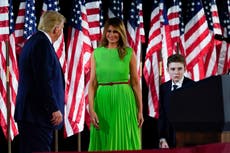 Melania Trump está buscando escuelas en Florida para su hijo Barron