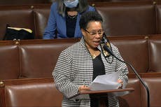 Biden elegiría a Marcia Fudge como secretaria de Vivienda