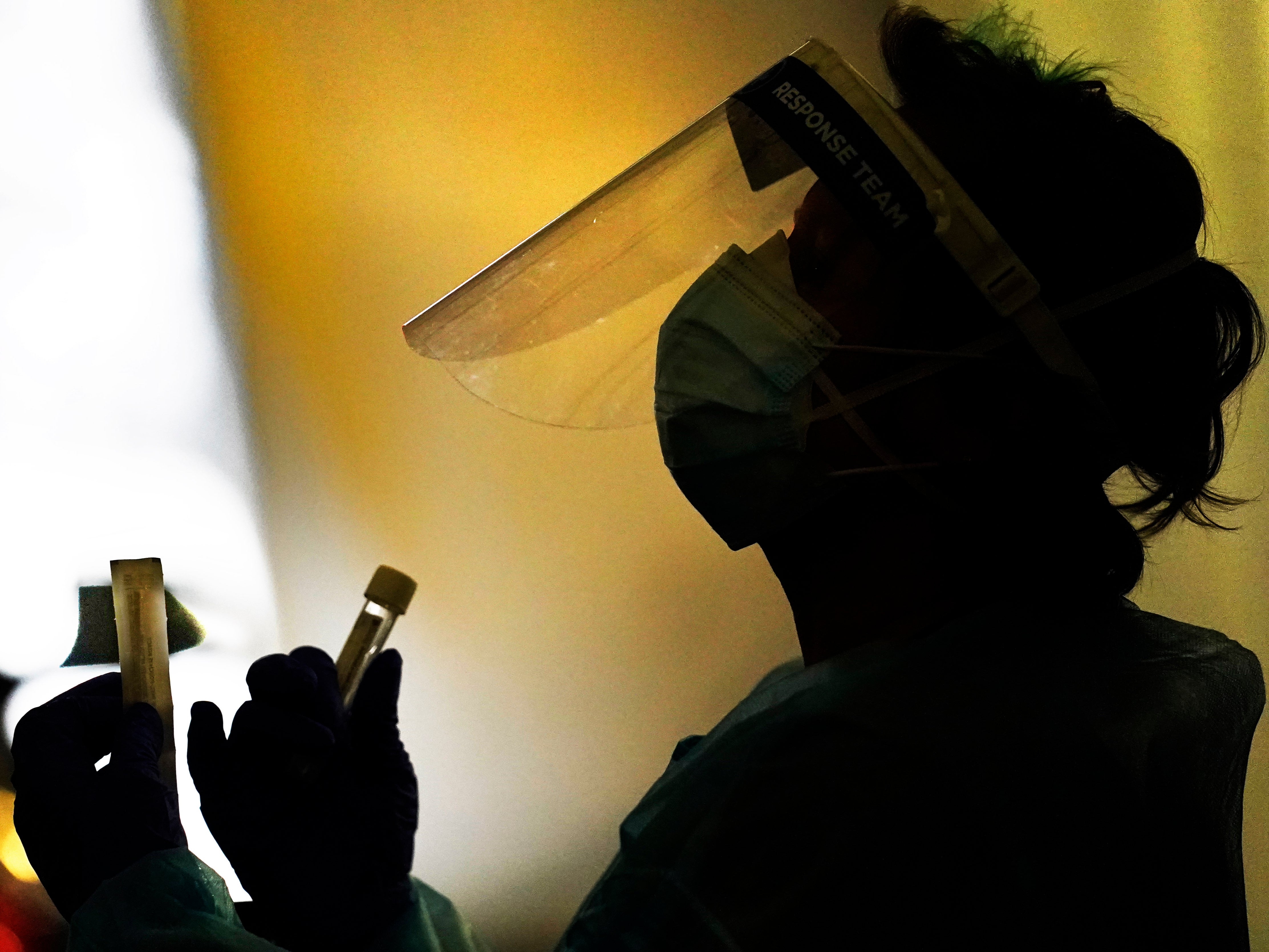 Coronavirus: Adolescente se suicida en Maine por restricciones