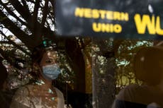 Cuba apuesta a que reforma monetaria no desborde los precios