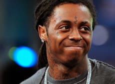 Rapero Lil Wayne acepta culpabilidad por cargo federal por armas