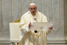 Médico del Papa muere por complicaciones del Covid-19