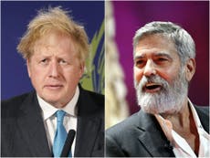 El día que Boris Johnson comparó a George Clooney con Adolf Hitler 